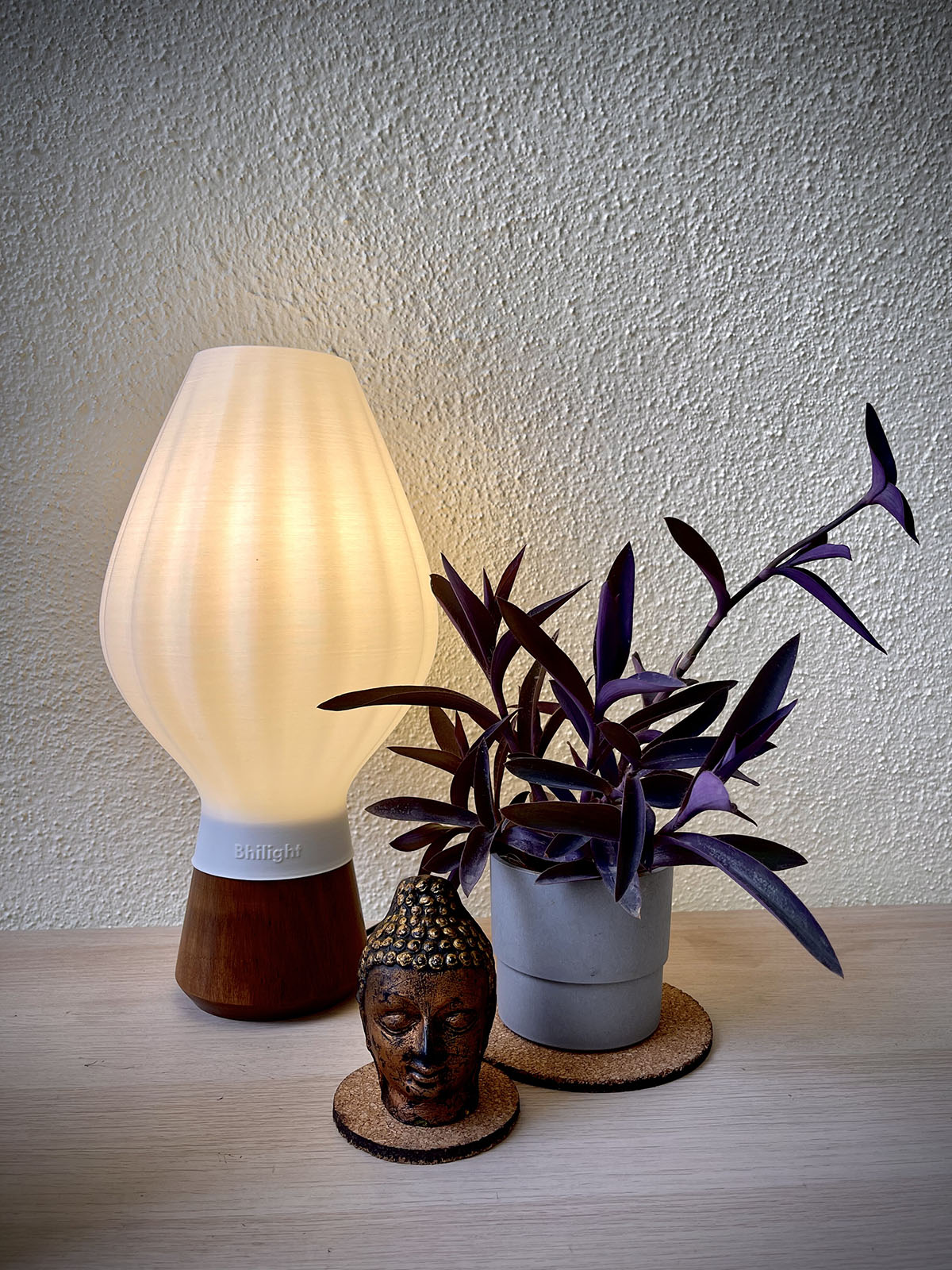 Lobud table lamp from Bhilight India