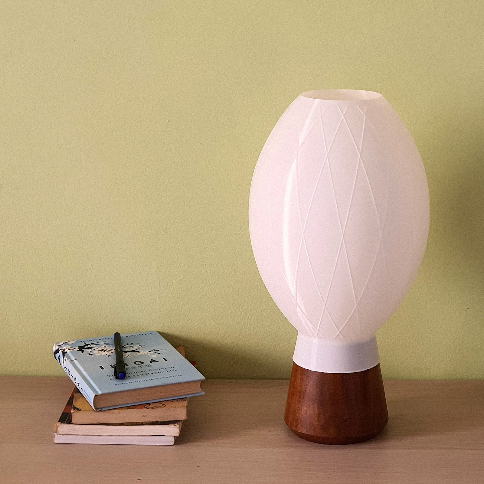 Pinebud Table Lamp from Bhilight India